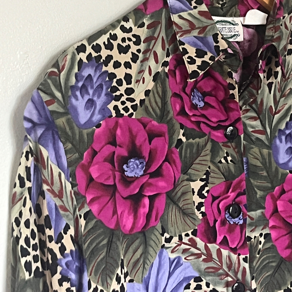 Vintage Separate Issue Floral Leopard Button-Down Shirt – 80s/90s Bold Print - Picture 4 of 10